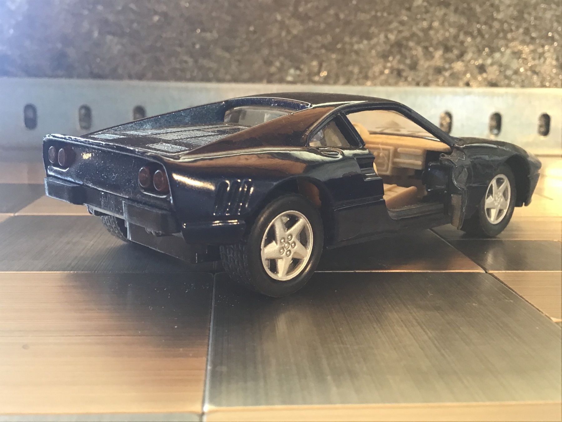 Ferrari Modellini d'auto: COLLEZIONE FERRARI 288GTO – Usato da Männedorf venduto da Spezial-Modelle 2
