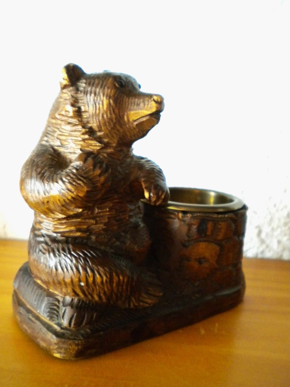 Figuren: Brienzer Bär als Aschenbecher Handgeschnitzt – Gebraucht aus Bad Zurzach von sudussli 3