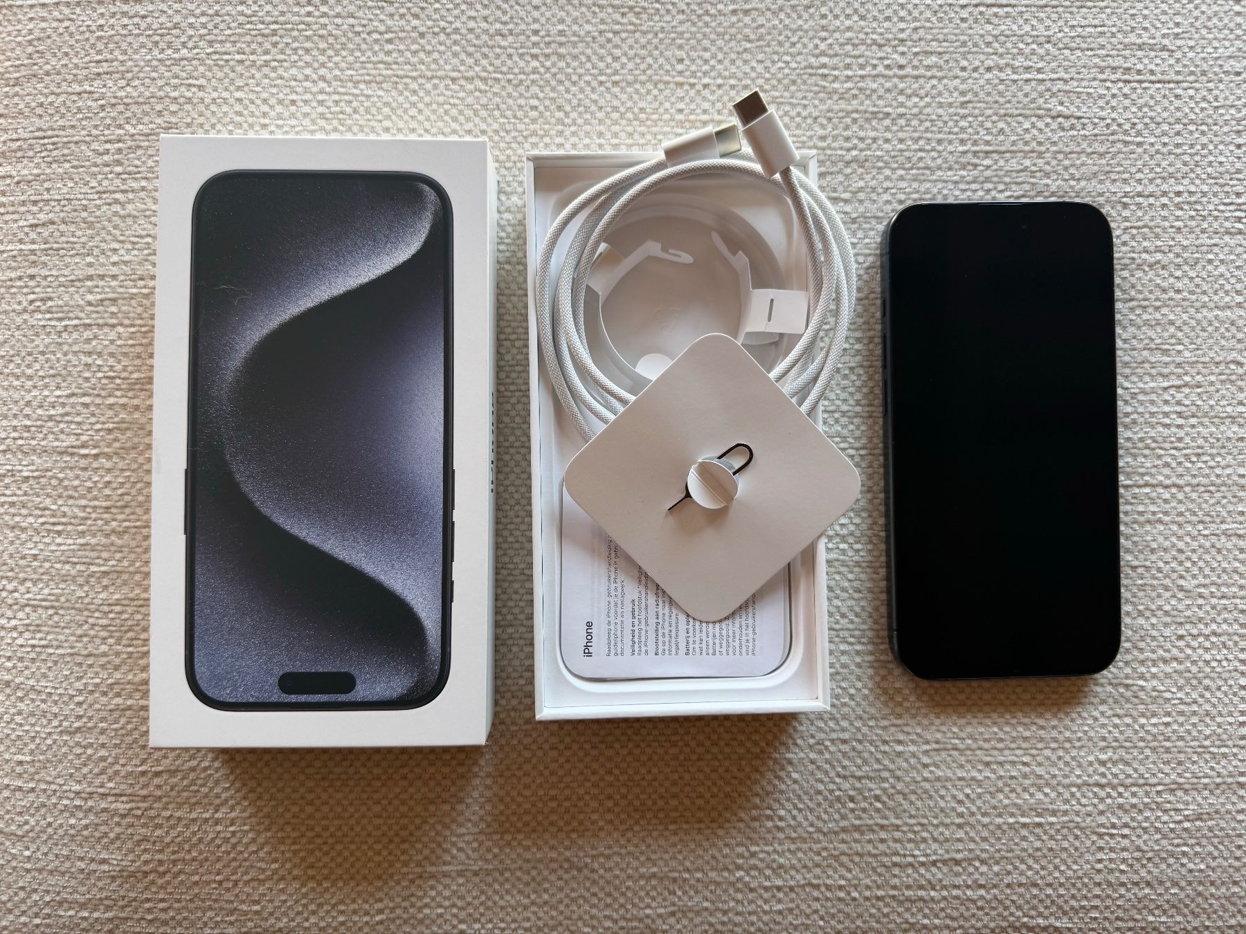 Apple Telefoni cellulari / Smartphones: iPhone 15 Pro blue 128GB – Usato da Cumbel venduto da Maik1973