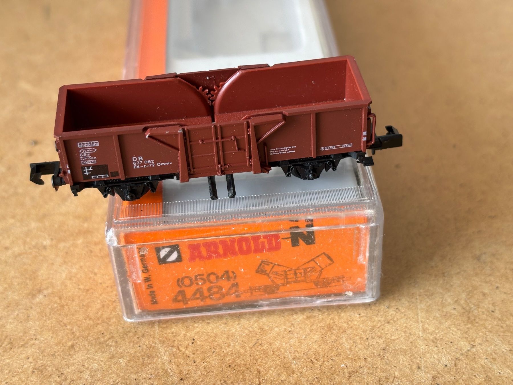 Arnold Modelleisenbahnen: Arnold 4484 Guterwagen DB – Neu (gemäss Beschreibung) aus Hauterive NE von eriamch