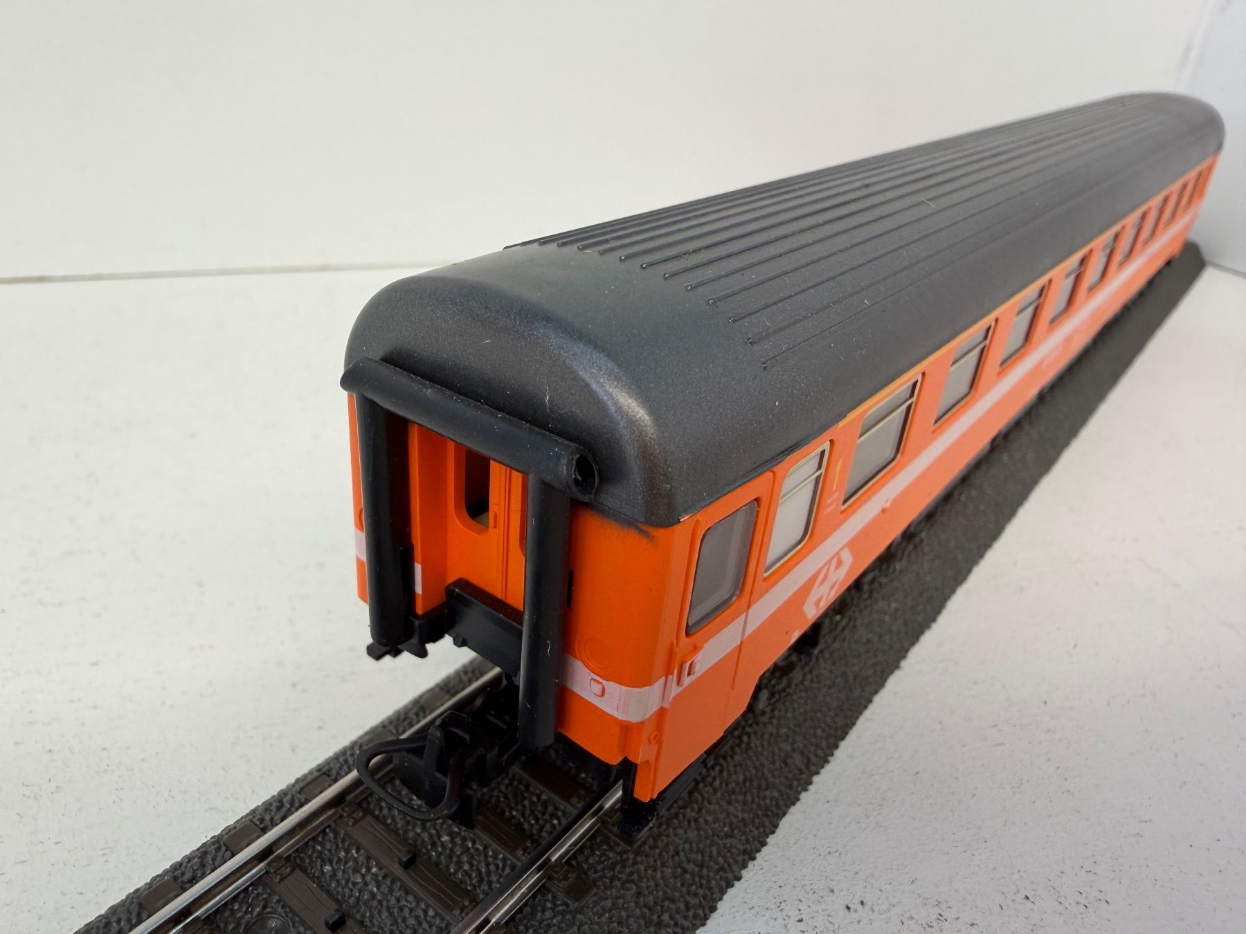 Märklin Modellini di ferrovie: Märklin SBB Eurofima Abteilungswagen – Usato da Büsserach venduto da ModellbahnDepot 3