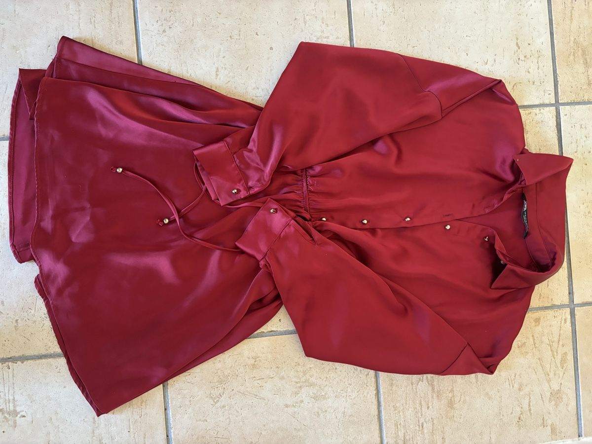 Zara Kleider: Robe Zara – Gebraucht aus St-Légier- La Chiésaz von anh_9289 1