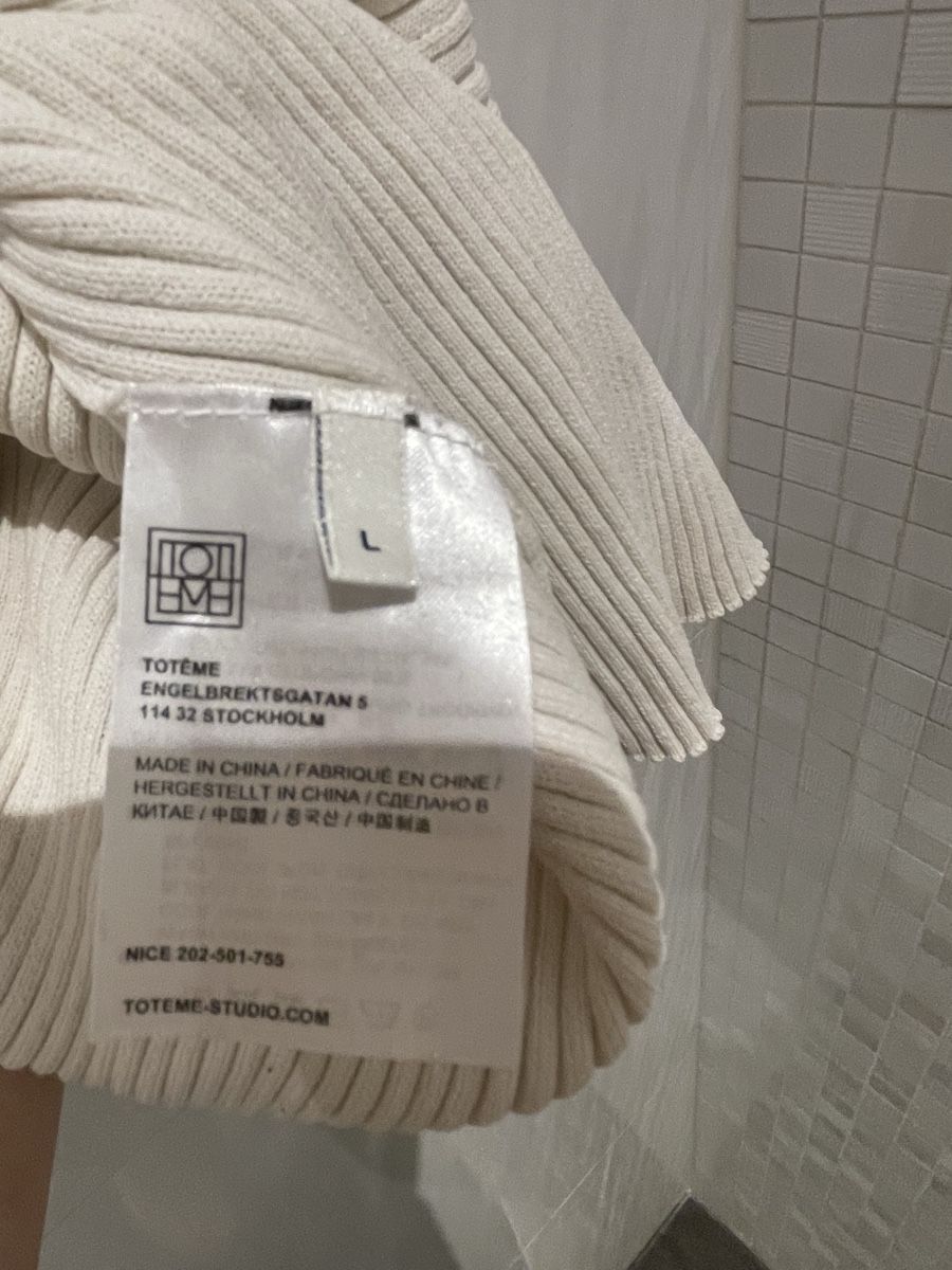 Totême Top: Rippstrick Top TOTEME, Gr L – Usato da Mauren venduto da toppiloppi 3