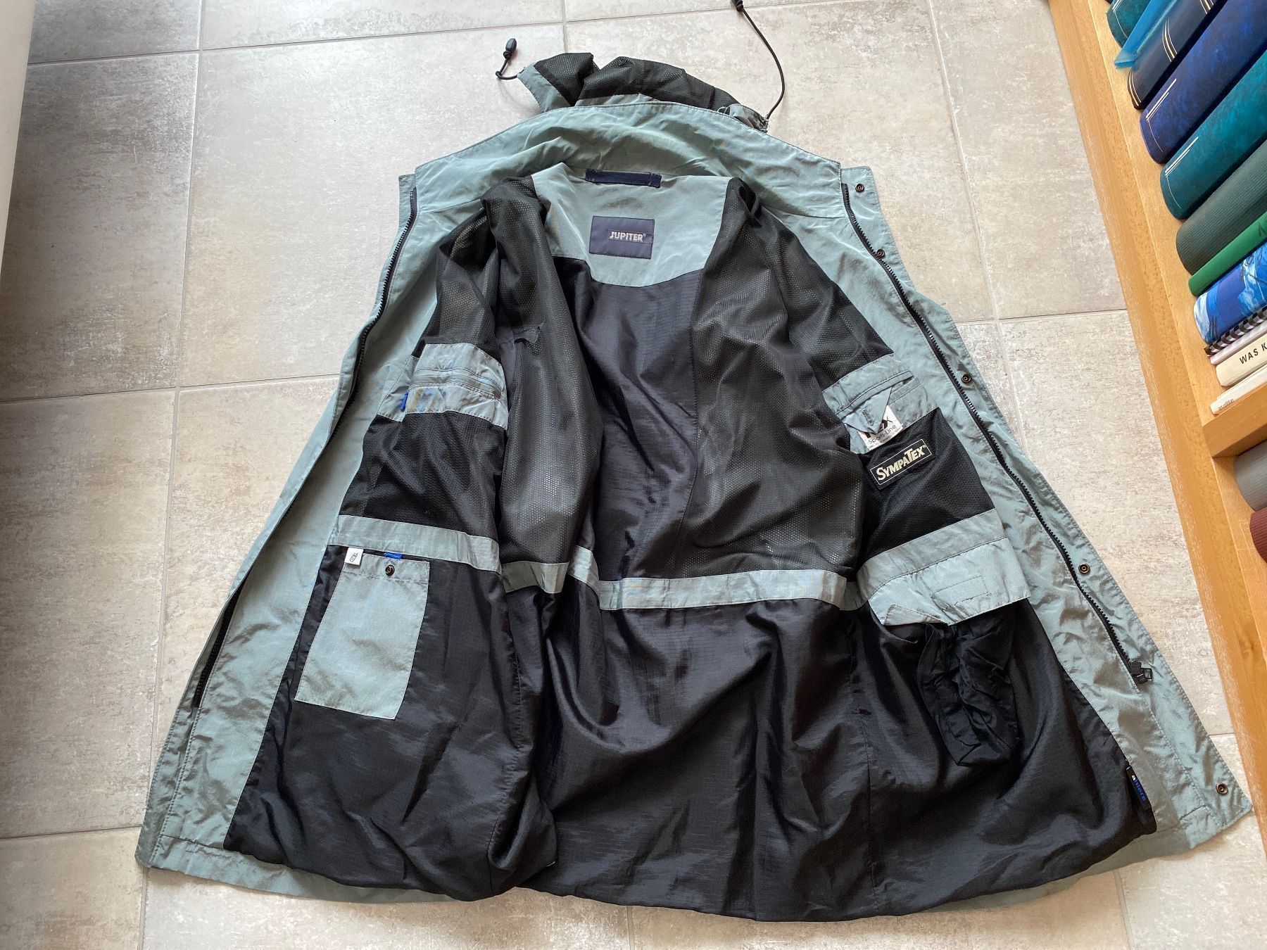 Giacche: Regenjacke – Usato da Bülach venduto da Jackybabue 3