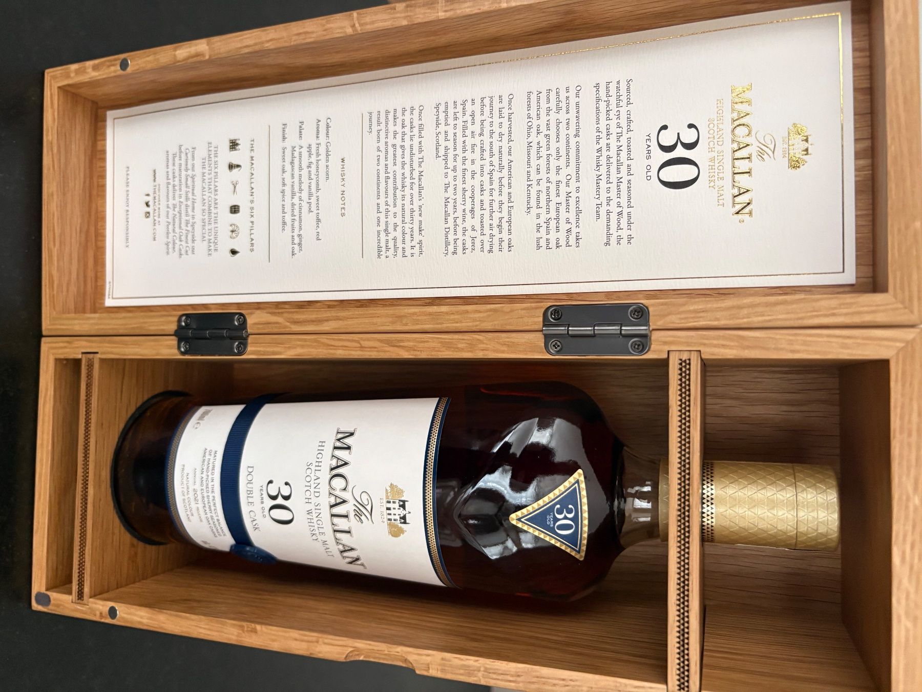 Macallan Bevande alcoliche: Macallan 30 ans d’âge double cask édition 2021 – Nuovo e nell'imballaggio originale da Chêne-Bourg venduto da pau_v6sx 2