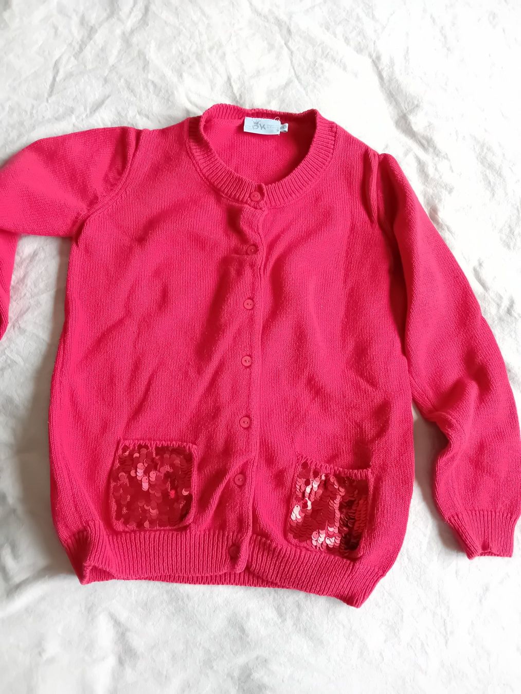 Maglioni & Felpe: Rote Strickjacke, 128 – Usato da Romanshorn venduto da milenva