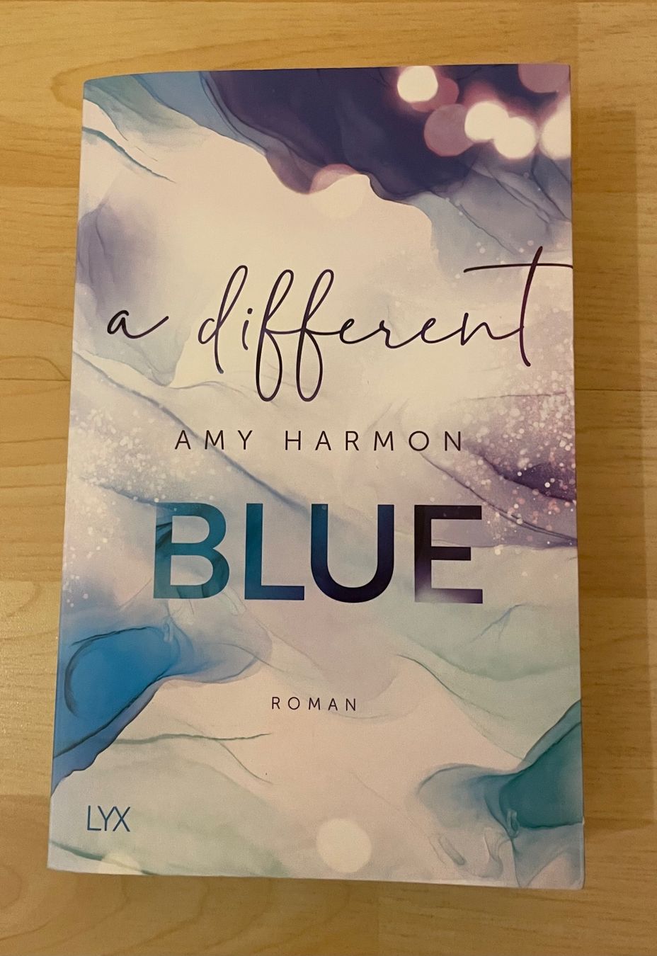 Libri: Amy Harmon: a different blue – Usato da Toffen venduto da cena_st