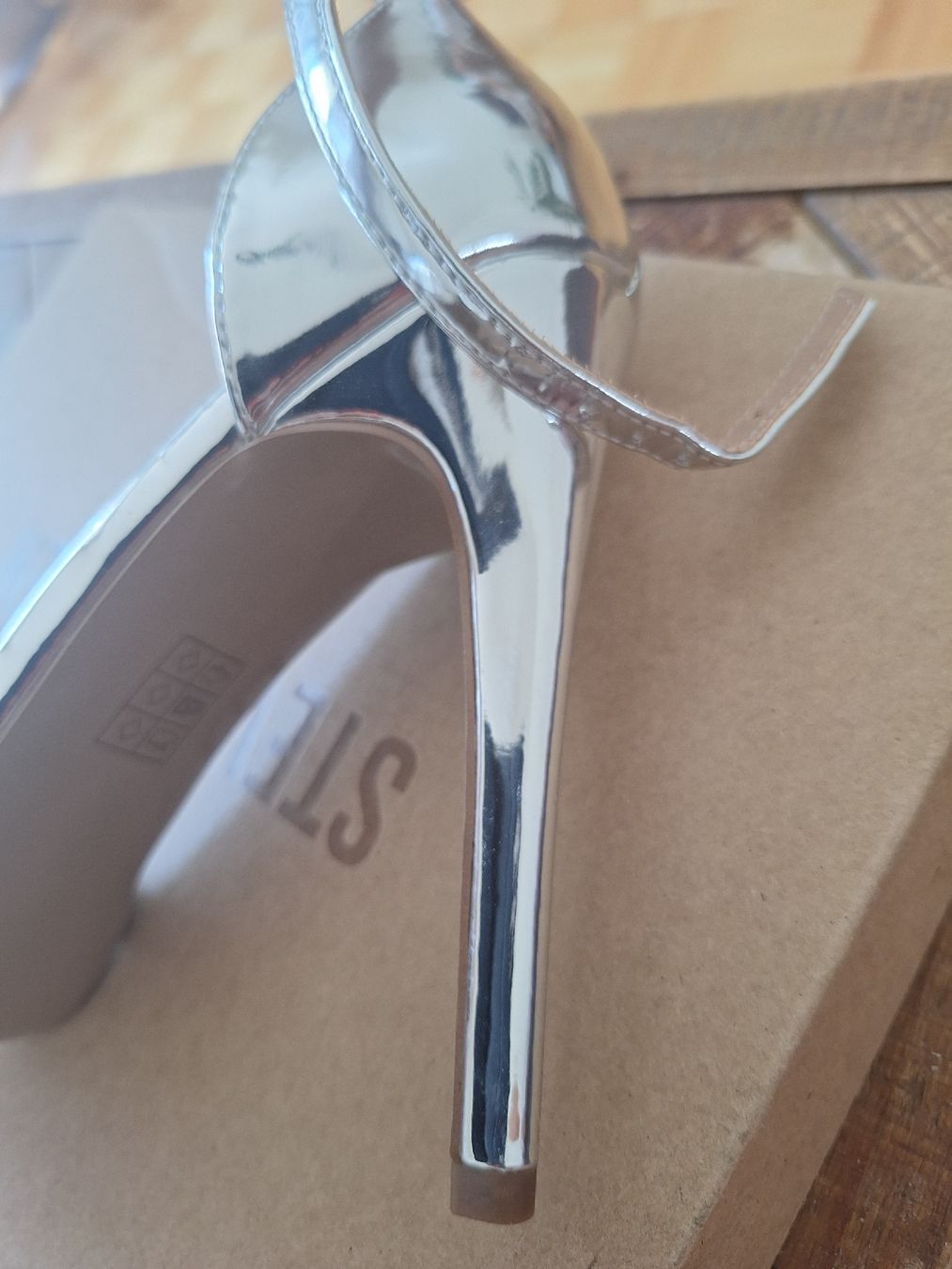Steve Madden Damenschuhe: chaussures à talons Steve Madden – Neu und originalverpackt aus Fribourg von car_6vvs 2