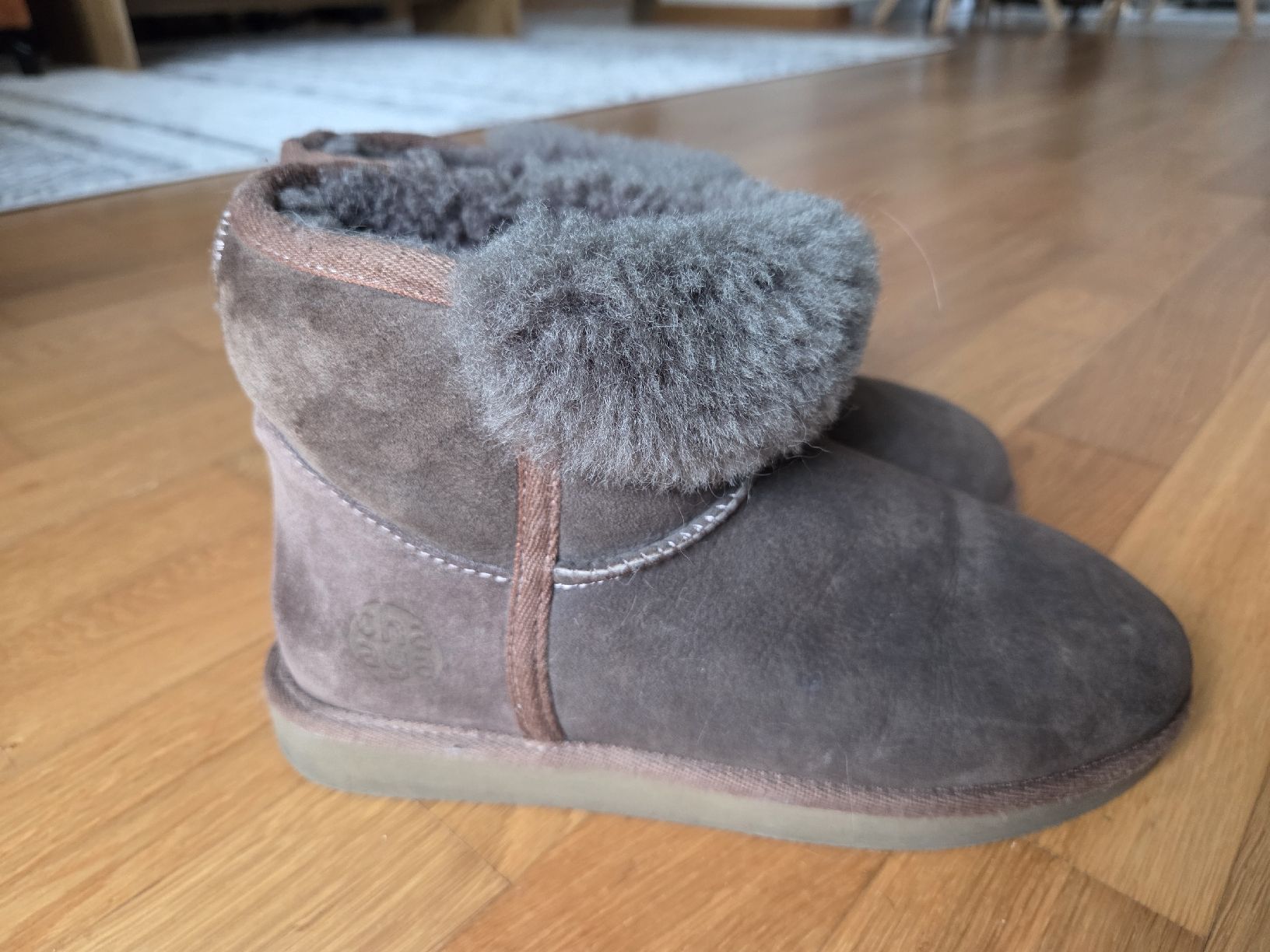 Scarpe da donna: CHAAYA NP..270CHF Gr.39 Lamm – Usato da Stansstad venduto da Urs-_6362
