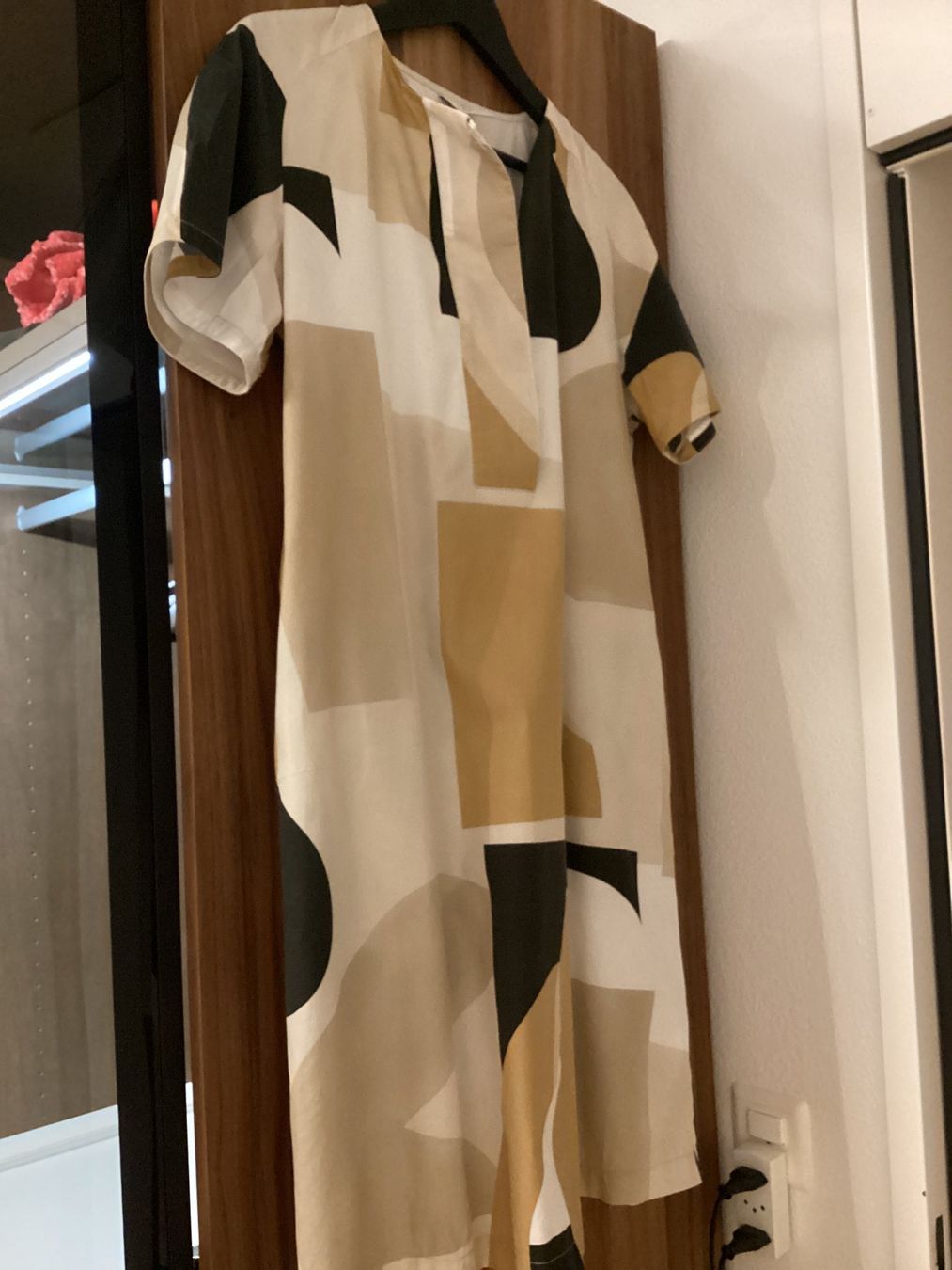 Bogner Kleider: FAST FABRIKNEU! BOGNER FREIZEITKLEID / M – Neu (gemäss Beschreibung) aus Nänikon von rmw24 4