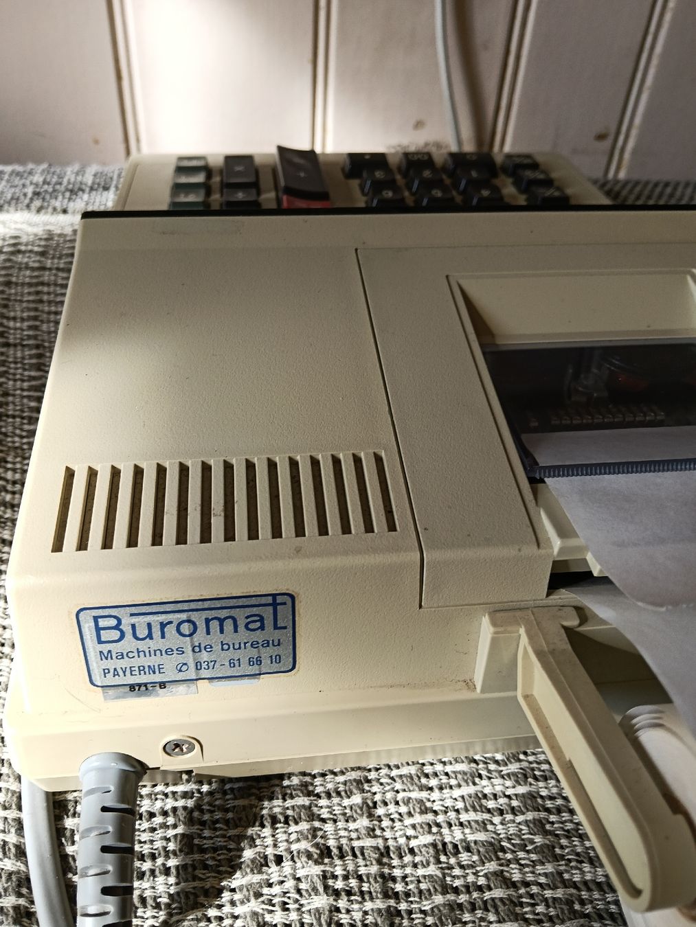 Sharp Taschenrechner: Calculatrice vintage Sharp – Gebraucht aus Cheiry von arm61 3