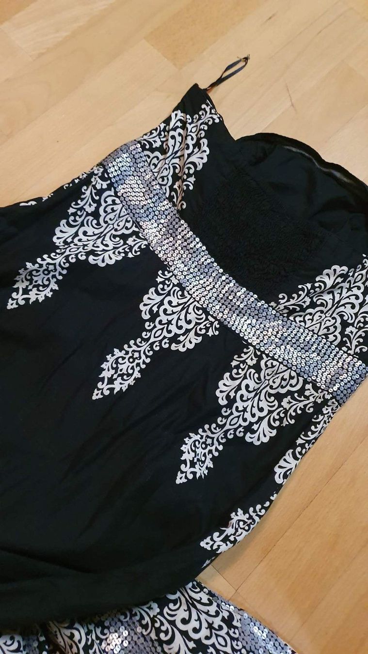 Robes: 🌺Kleid➡Große 38🌺 – D'occasion à Wald ZH par CapLux 5