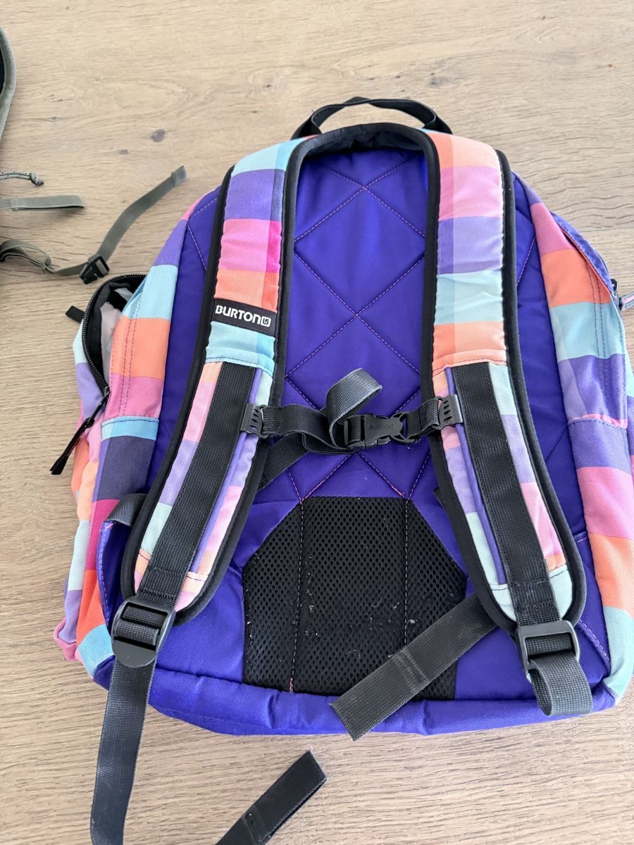 Burton Rucksäcke: Burton Schulrucksack – Gebraucht aus Goldiwil (Thun) von Chicita_fank 1