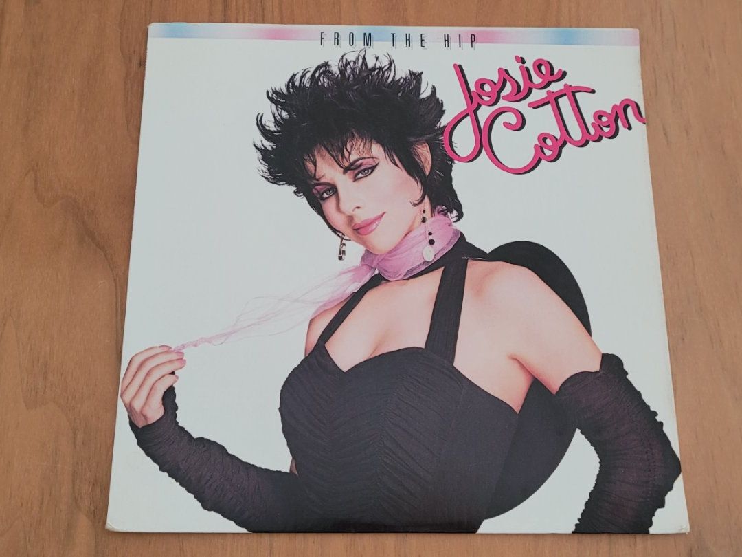 Dischi in vinile: LP  Josie Cotton – Usato da Martigny venduto da MZ-67