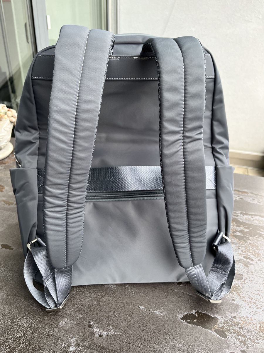Zaini: Reise Rucksack Grau – Nuovo e nell'imballaggio originale da Ittigen venduto da franzis6 2