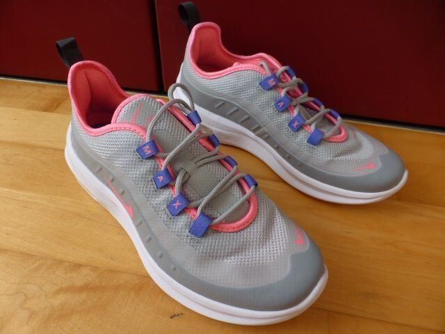 Nike Air Max Turnschuhe Girl Gr. 32 neu Kaufen auf Ricardo