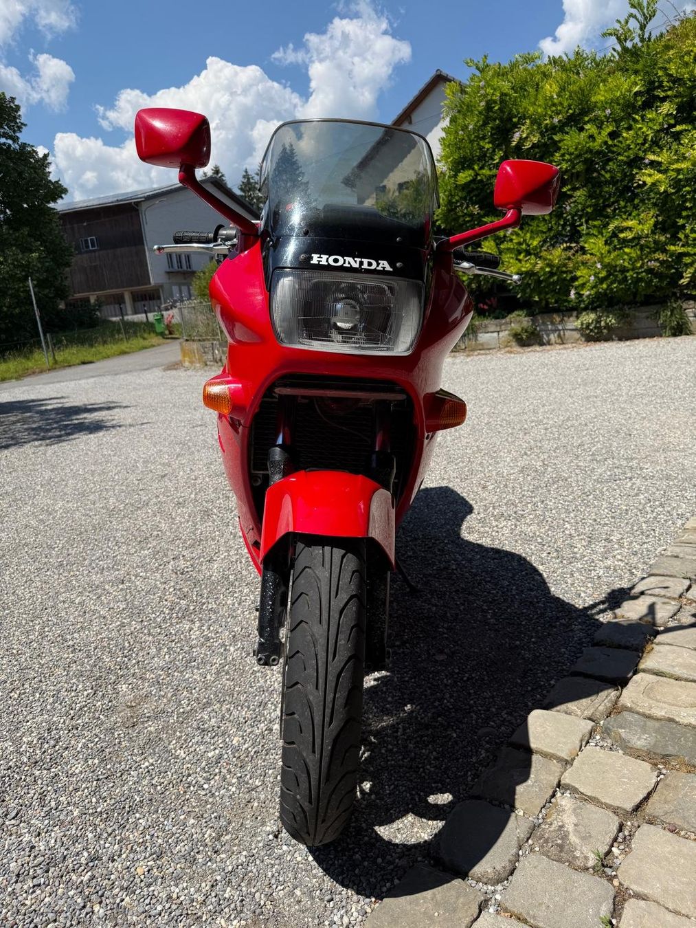 Honda Touring: Honda VFR 750 RC 24 – D'occasion à Neukirch-Egnach par Sachsmaen 7