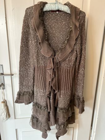 Stylish Knitwear Cardigan With Lace Details