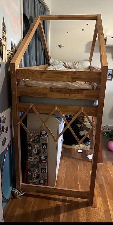 Letti: Kinderhochbett Adeko – Usato da Birsfelden venduto da Wurly 1
