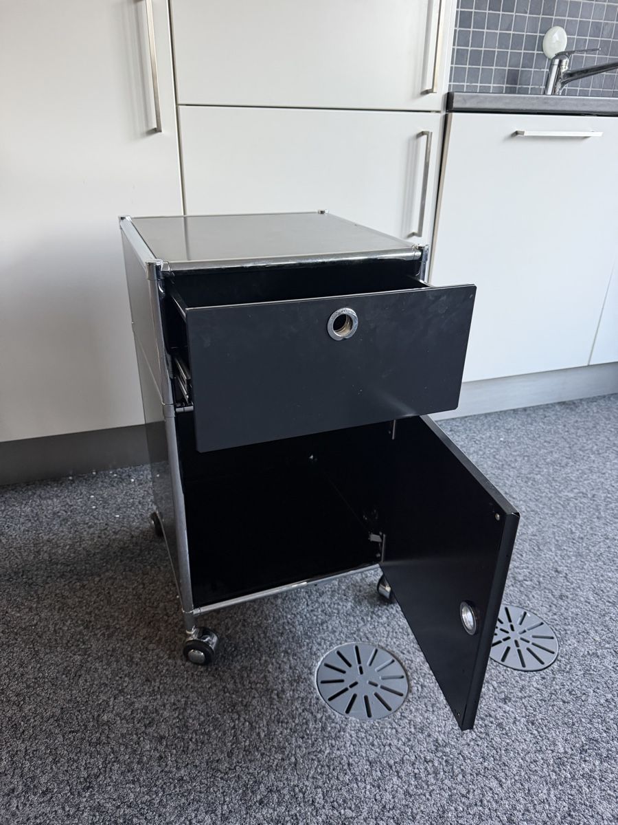Korpus: Rollcontainer schwarz mit Schublade gebraucht – Gebraucht aus Nänikon von MircoPellegrino 1