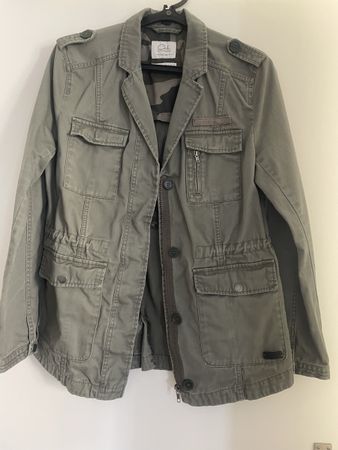 Trendige Übergangsjacke Olivgrün, Top Zustand, Grösse S