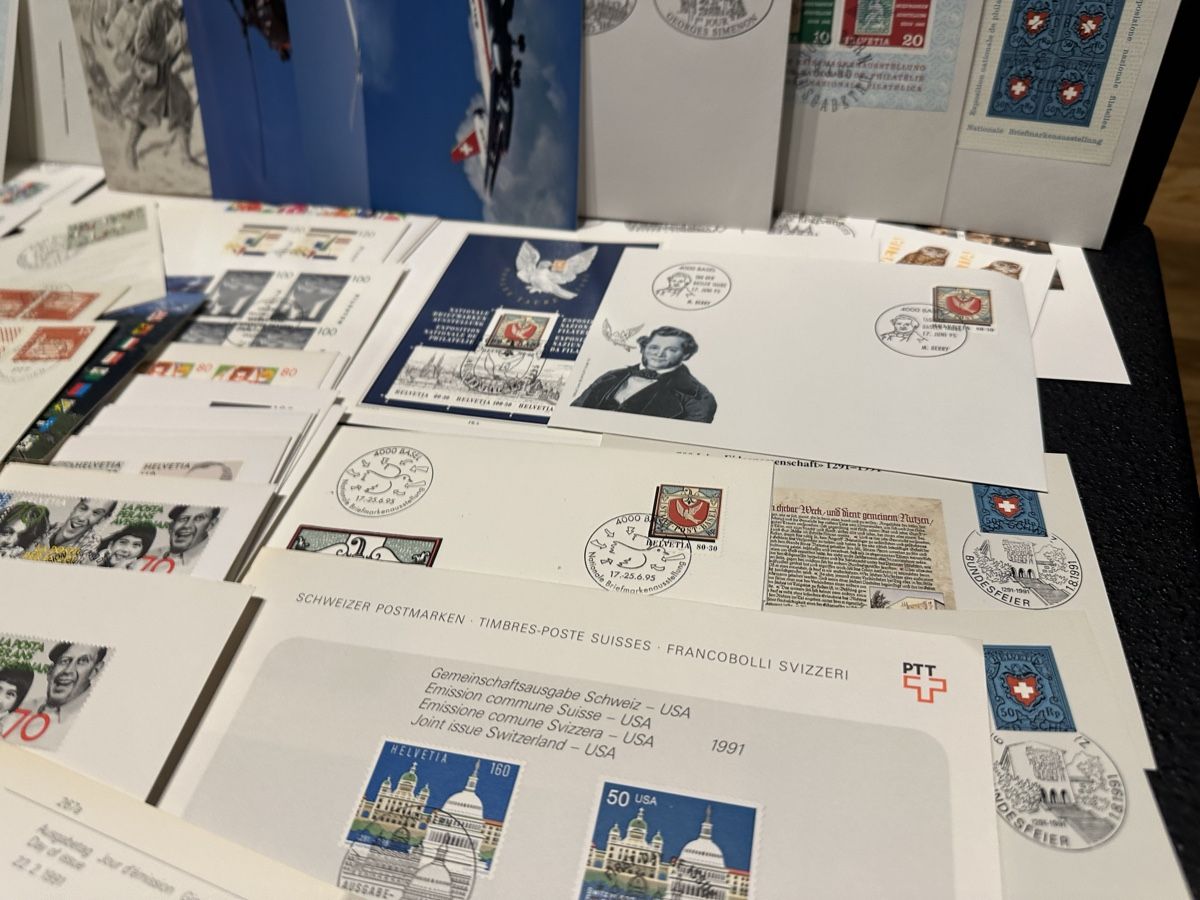 Alle Briefmarken: Sammlung Sonderbriefe, FDC, Karten Schweiz – Gebraucht aus Stettfurt von 2442 6