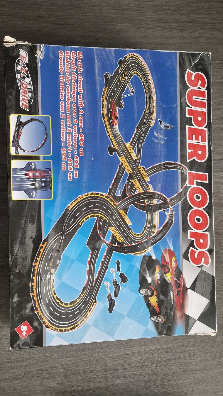Rennbahnen: Circuit de course électrique E-Z DRIVE Super Loops+Maxi Loop – Gebraucht aus Corban von marqo 2