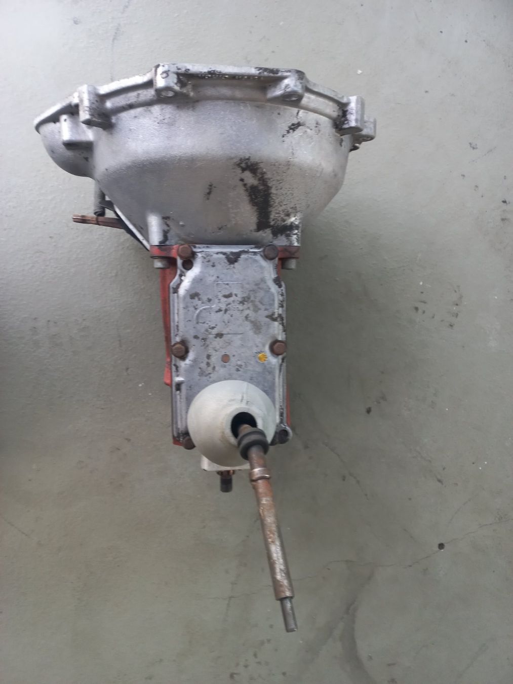Volvo Tutti pezzi di ricambio auto: Oldtimer - Getriebe Schaltgetriebe VOLVO B18 / P1800 Amazon – Usato da Dulliken venduto da Dullikenlerchclassic 4