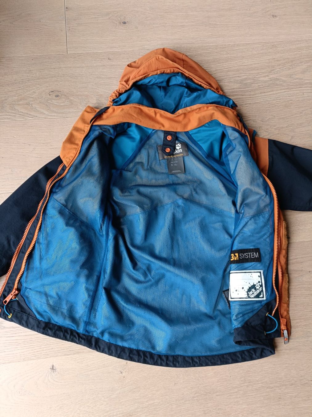 Costumes, combinaisons de sport et fonctionnelles: Ski Anzug Jack Wolfskin – D'occasion à Ruswil par sil_cp5q 2
