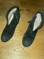 Schwarze Stiefeletten