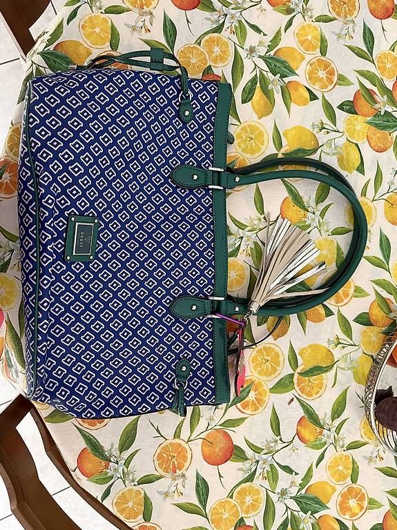Borse da donna: Borsa Guess – Nuovo e nell'imballaggio originale da Biasca venduto da dan_96w9 1