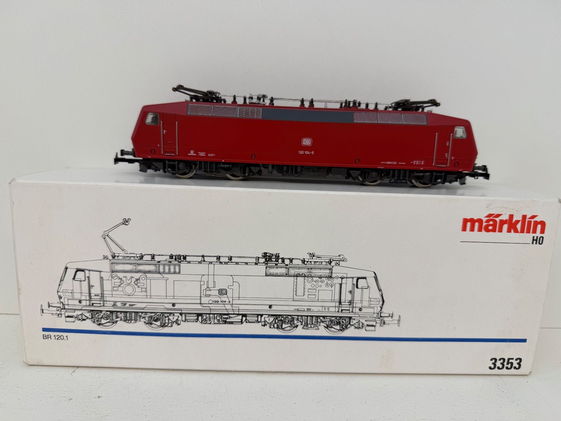 Märklin Modellini di ferrovie: Lokomotive 3353 BR 120.1 – Usato da Büsserach venduto da ModellbahnDepot