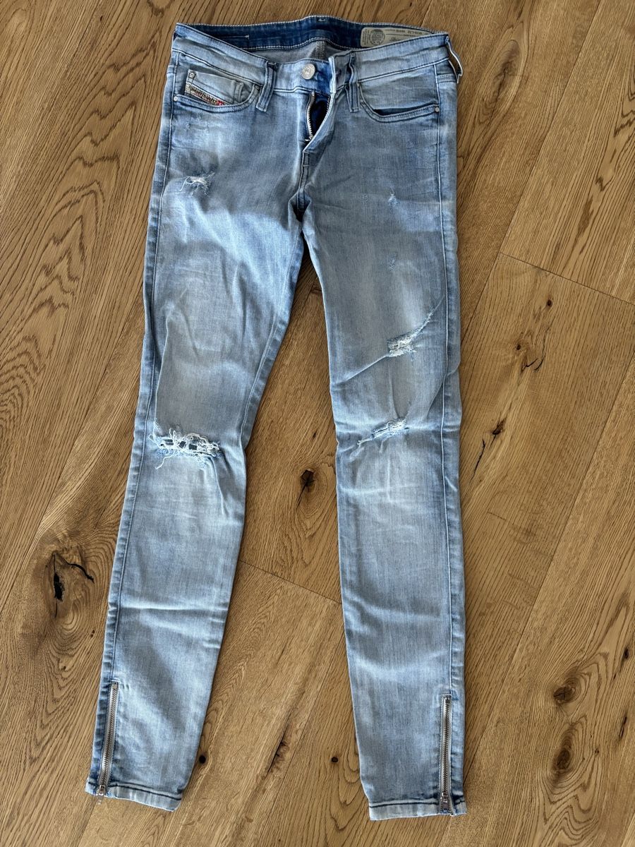 Diesel Jeans: Diesel Jeans – Gebraucht aus Buttisholz von Melsan