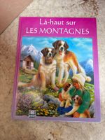 Livre là-haut sur les montagnes