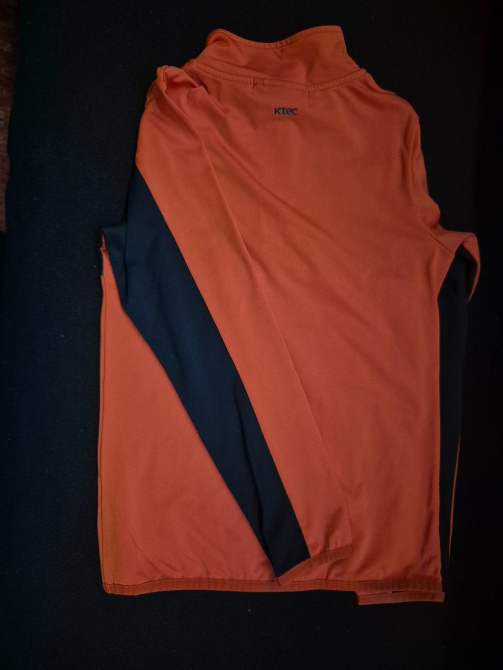 Pullover & Sweatshirts: 2er-Set Midlayer/Ski-Langarmshirt – Gebraucht aus Winterthur von Butzel 4