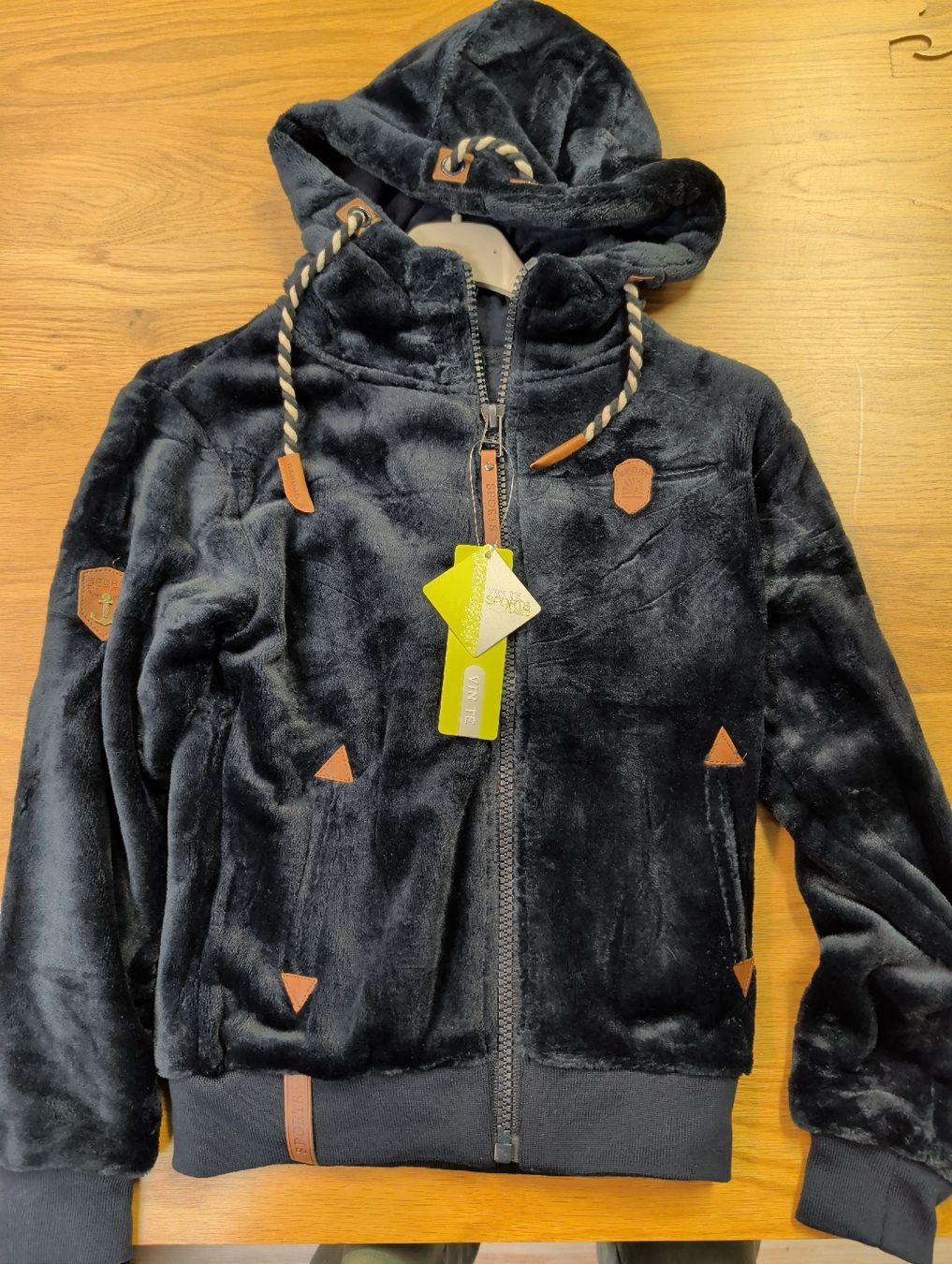 Giacche & Cappotti: Kinderjacke 122 – Nuovo e nell'imballaggio originale da Herisau venduto da CelloR