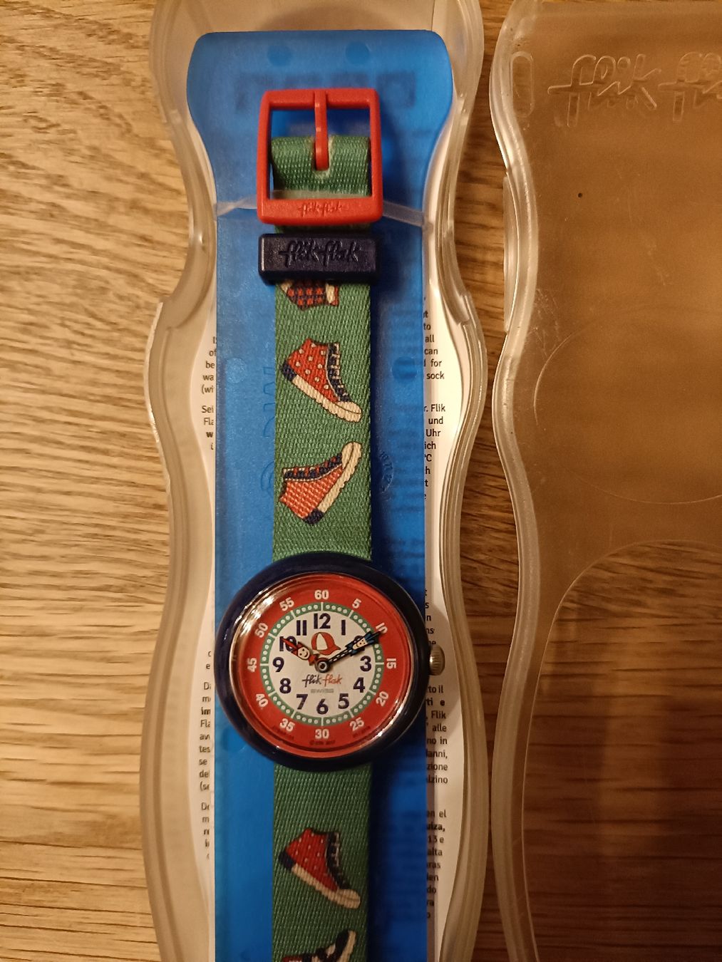 Flik Flak Uhren: Kinderuhr Flik Flak Motiv Sneaker – Gebraucht aus Langnau b. Reiden von Sesig.20 1