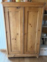 Bauernschrank (antik)