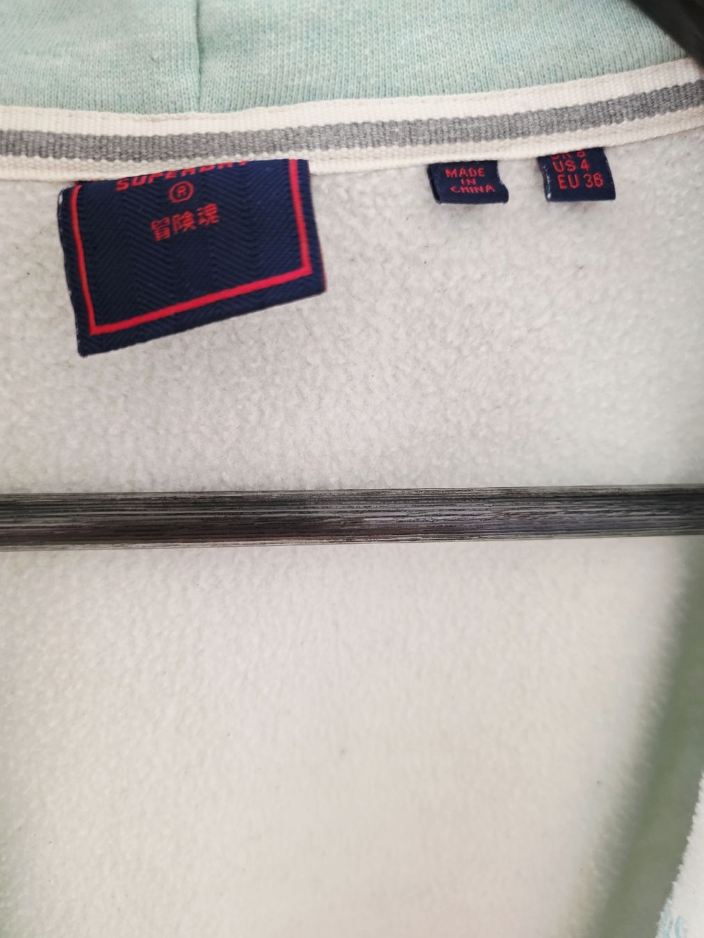 Maglioni & Felpe: Damen kinder Hoodie Gr.36 hell grün – Usato da wetzikon venduto da Bestedienste 2