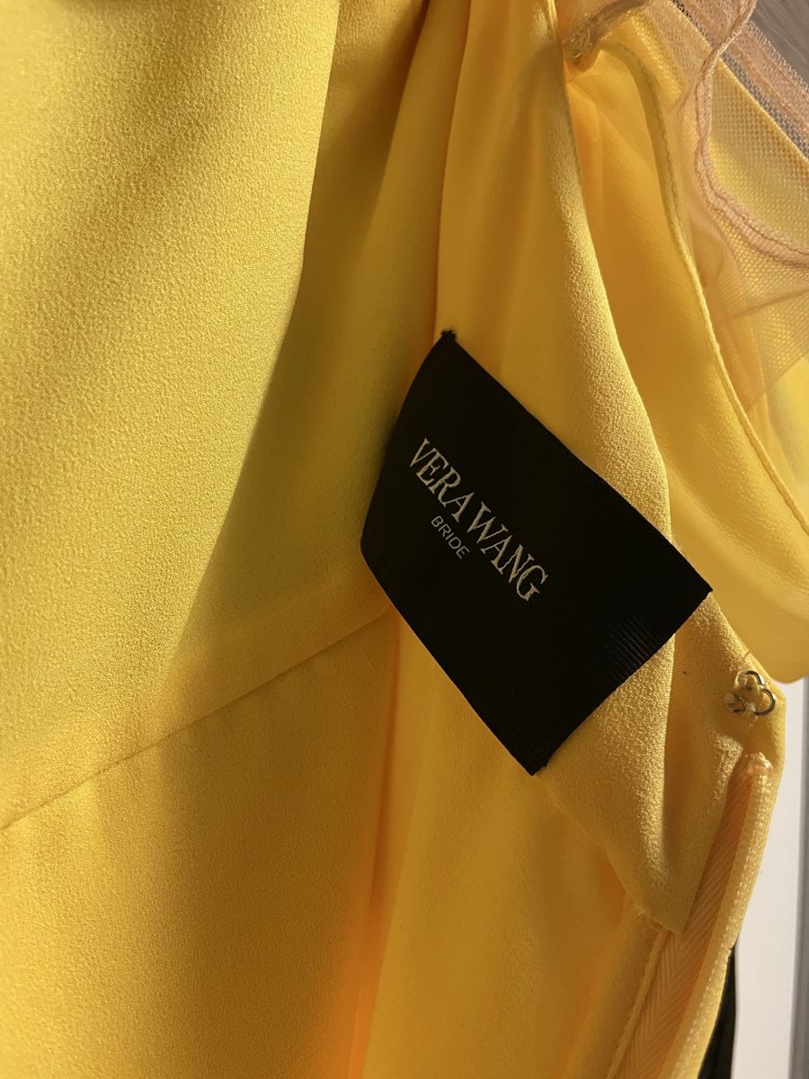 Vestiti: Vera Wang Gelb Kleider  – Nuovo e nell'imballaggio originale da Visp venduto da mad_c8q6 8