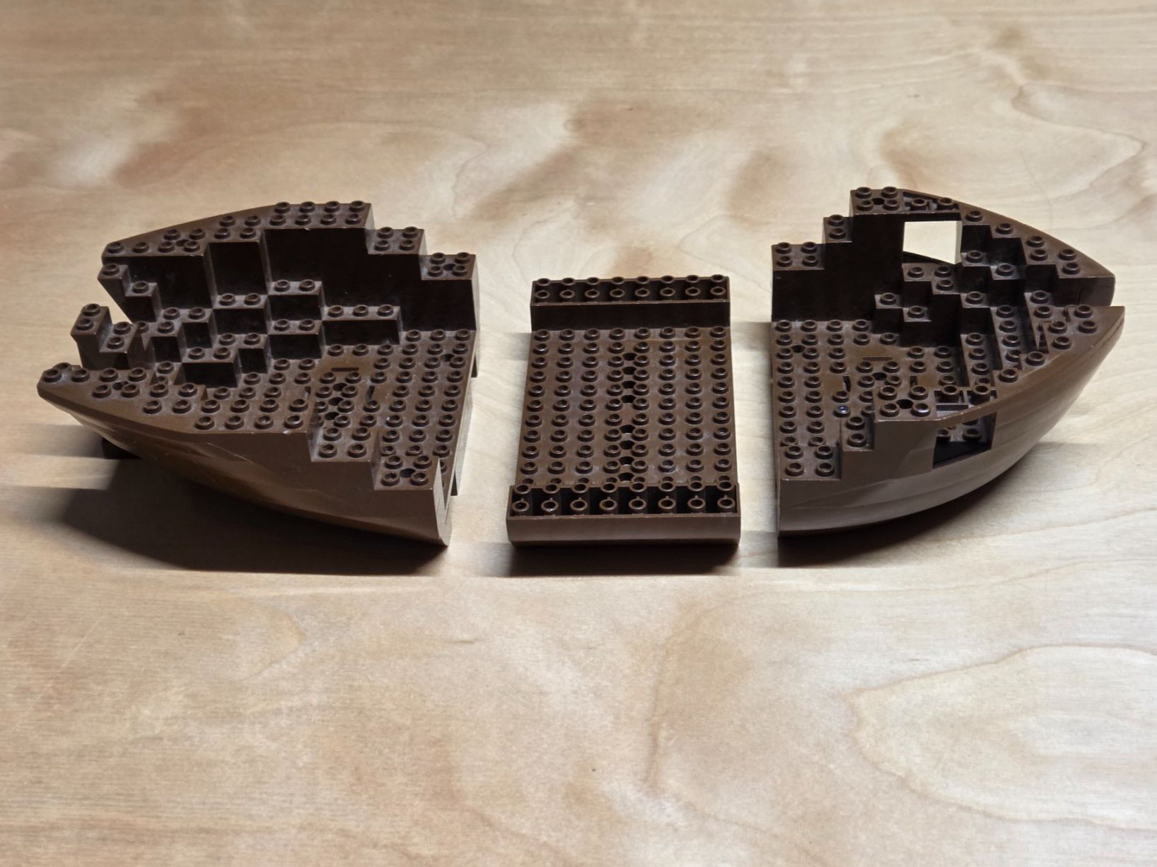 Lego Kit di costruzioni: Lego Rumpf Piratenschiff braun – Usato da Basadingen venduto da NekoBricks 1