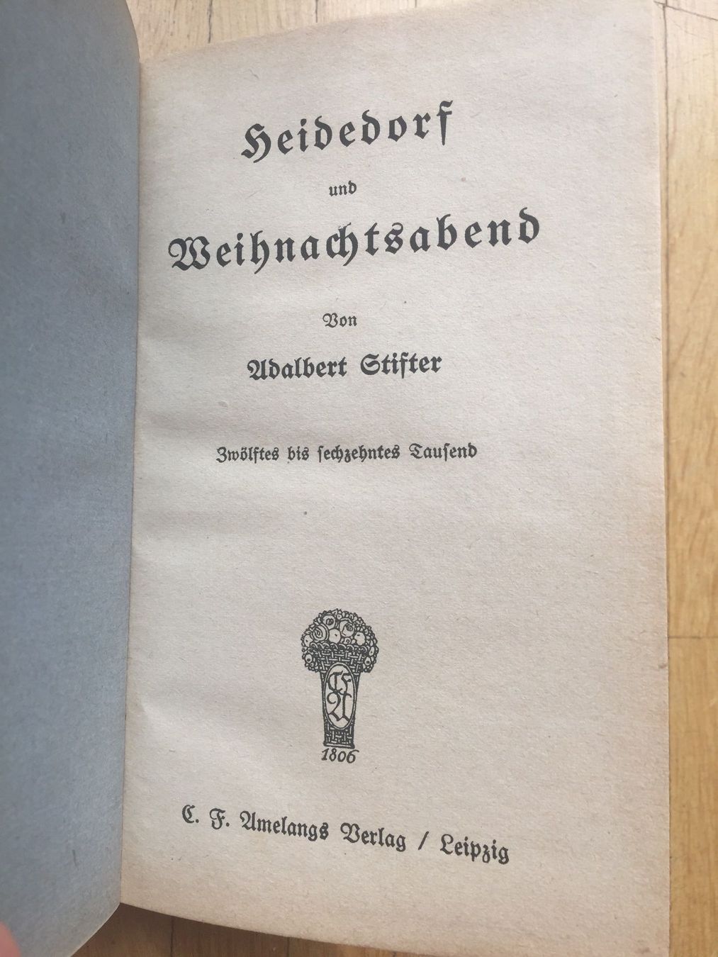 Libri: Heidedorf und Weihnachtsabend – Usato da Zuchwil venduto da Space08 1