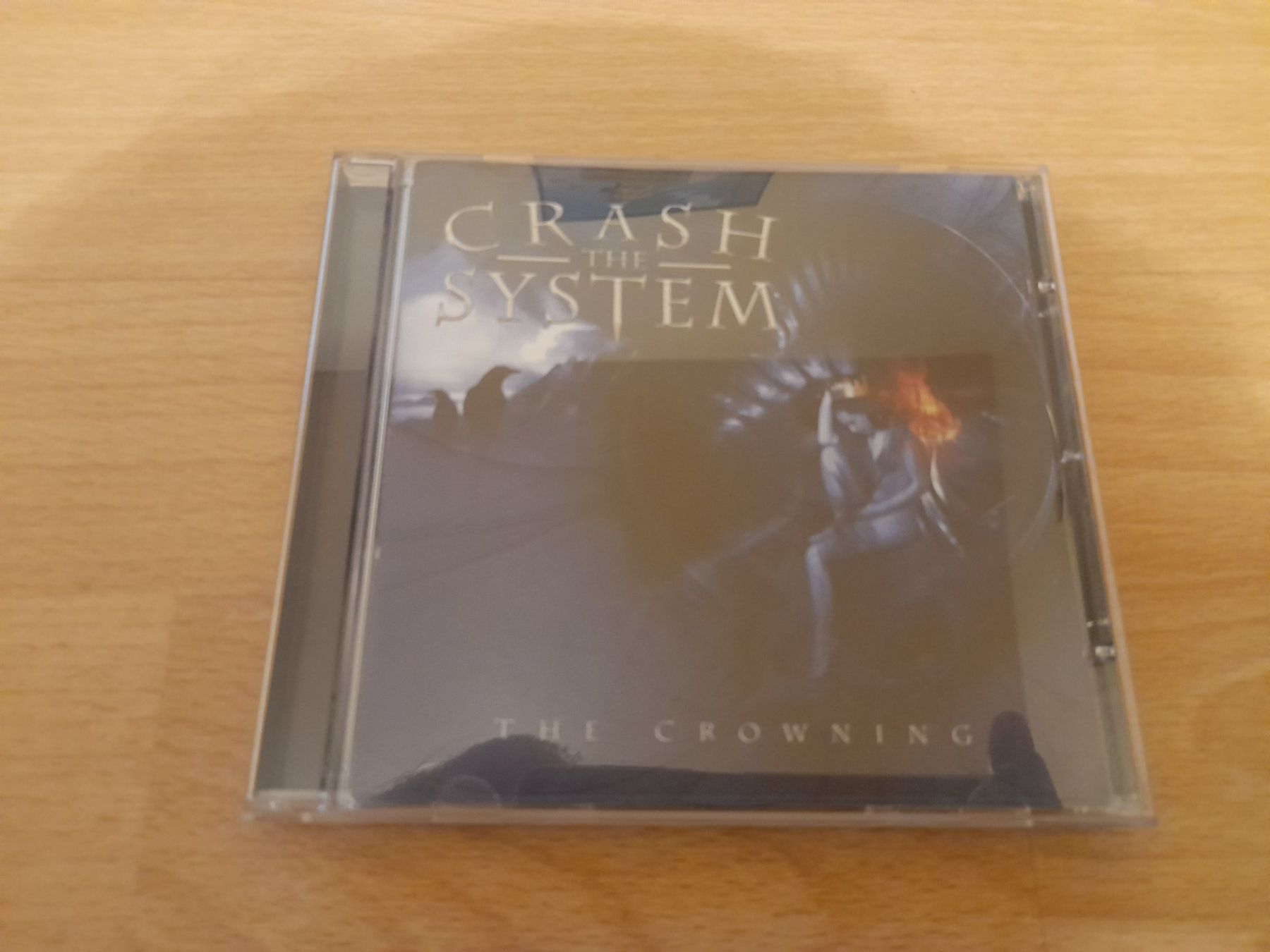CD: CD CRASH THE SYSTEM THE CROWNING – Usato da Lustmühle venduto da chevi03