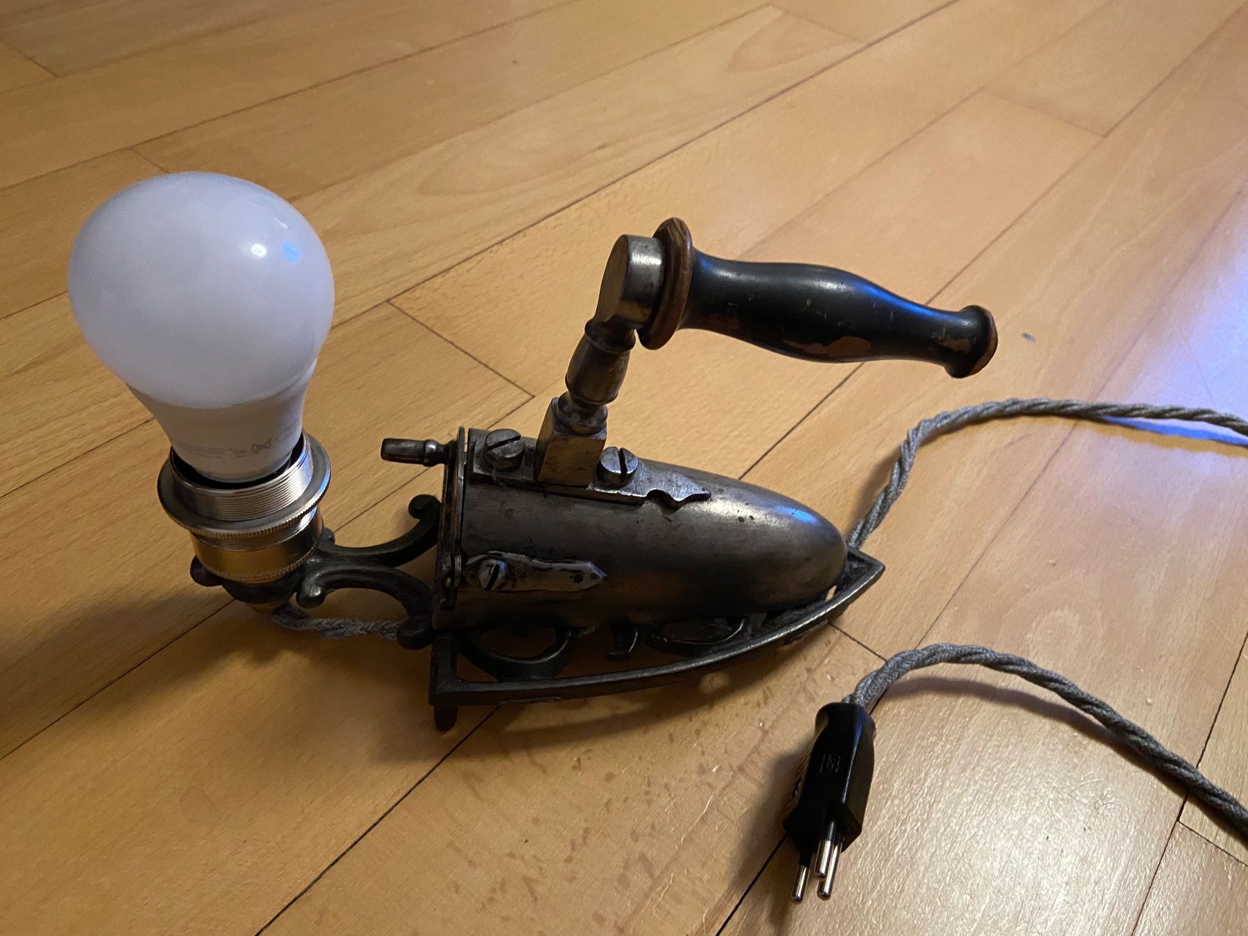 Lampade: Lampe antik – Usato da Burgdorf venduto da Bunnyface 1