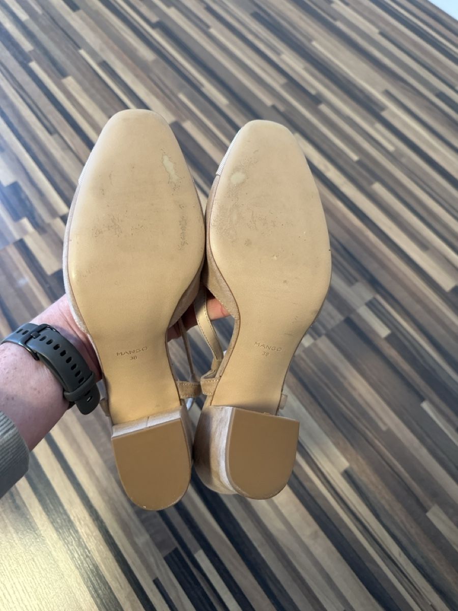 Mango Damenschuhe: Pumps Mango – Gebraucht aus Oftringen von sonjax3 1