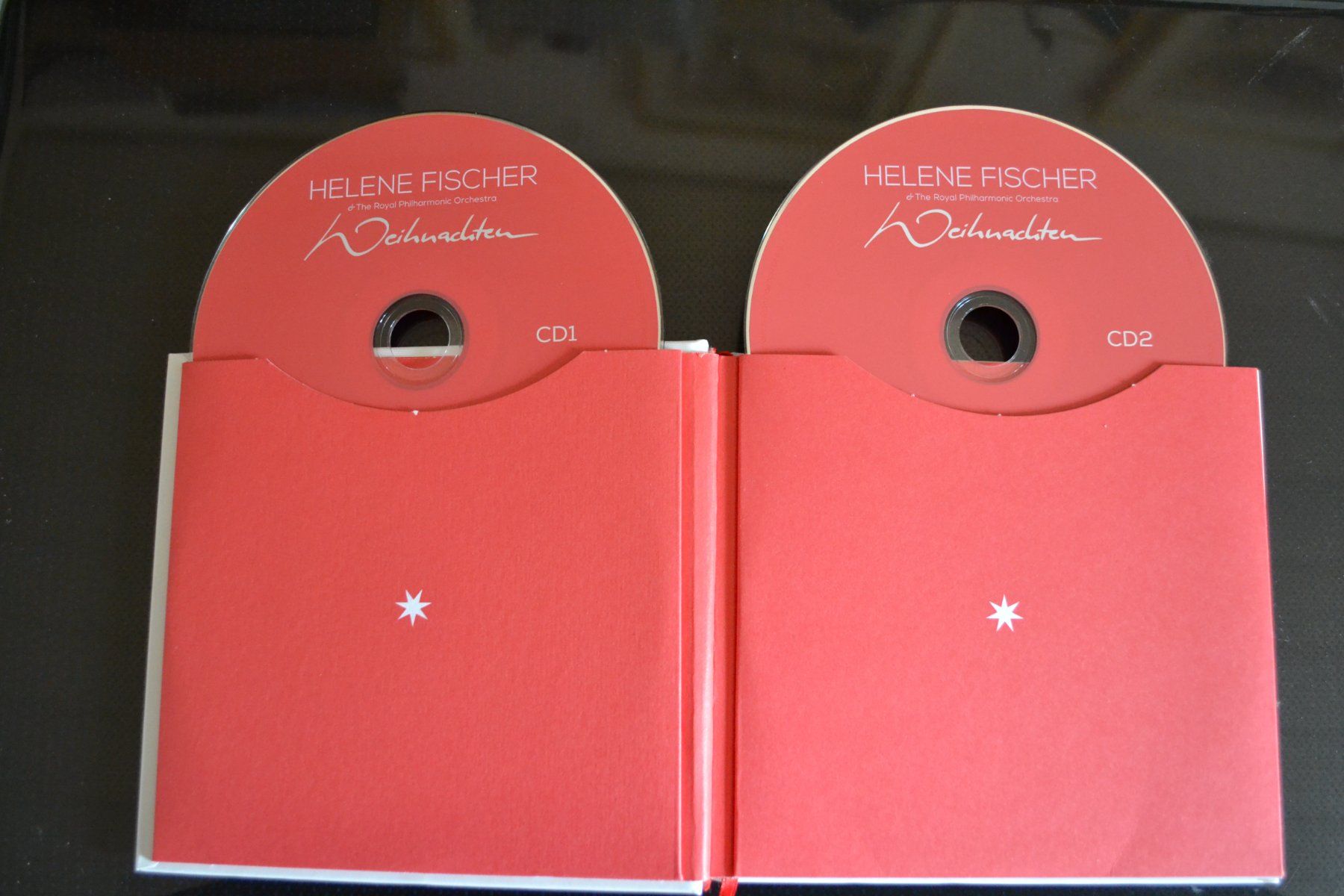 CD: Disc Helene Fischer Weihnachten 2 CDs – Usato da Beinwil am See venduto da kajak55 1