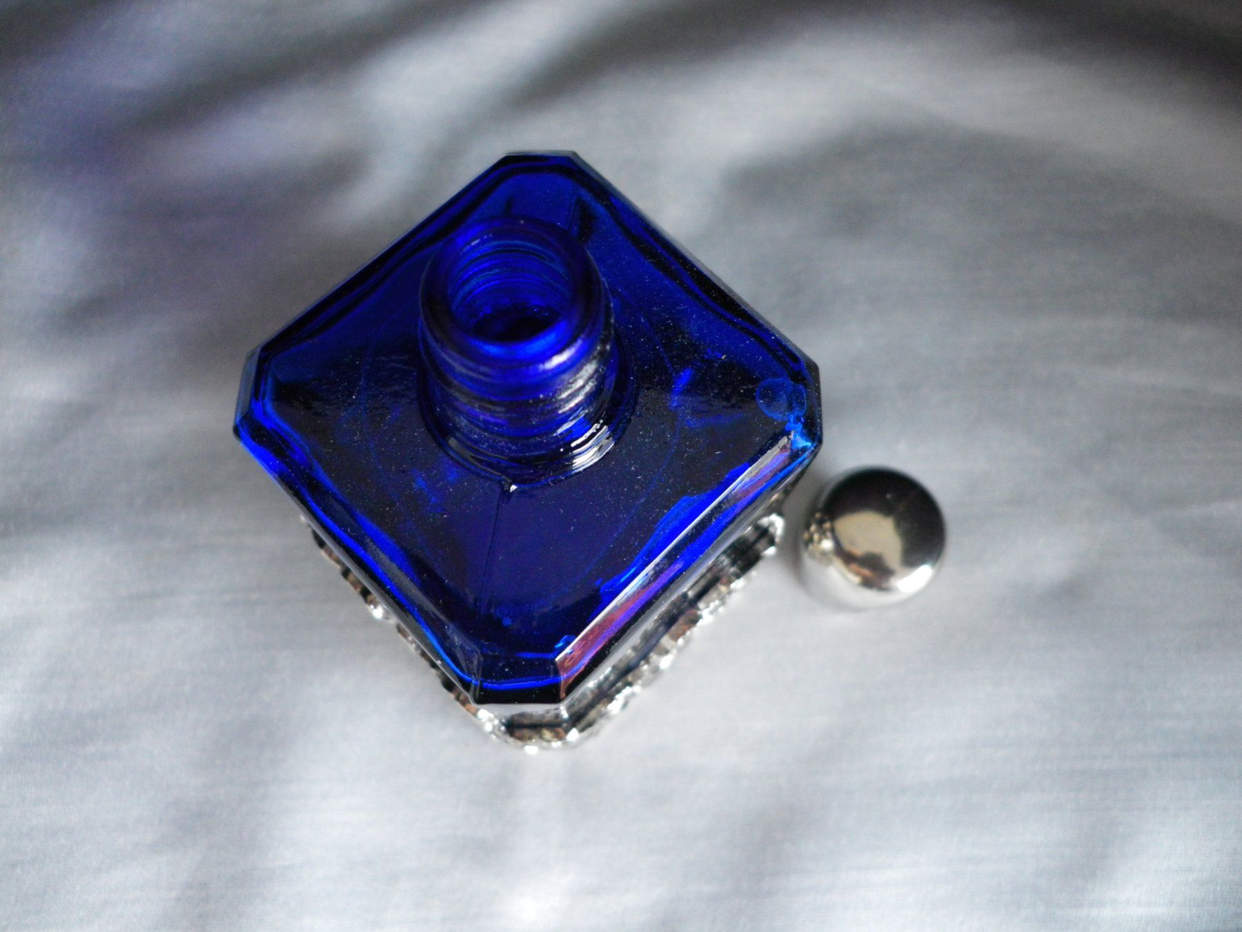 Flaconi: Blauer Flacon – Usato da Reinach BL venduto da Annodomini 2