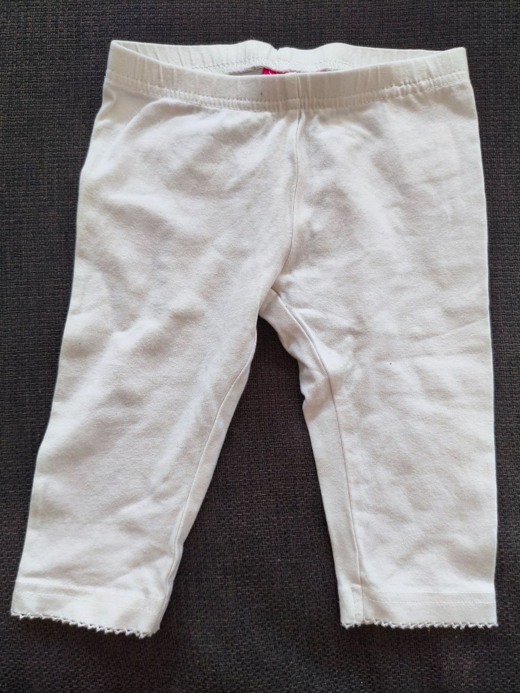Pantaloni: Leggings weiss gr. 86-92 – Usato da Sursee venduto da lou19