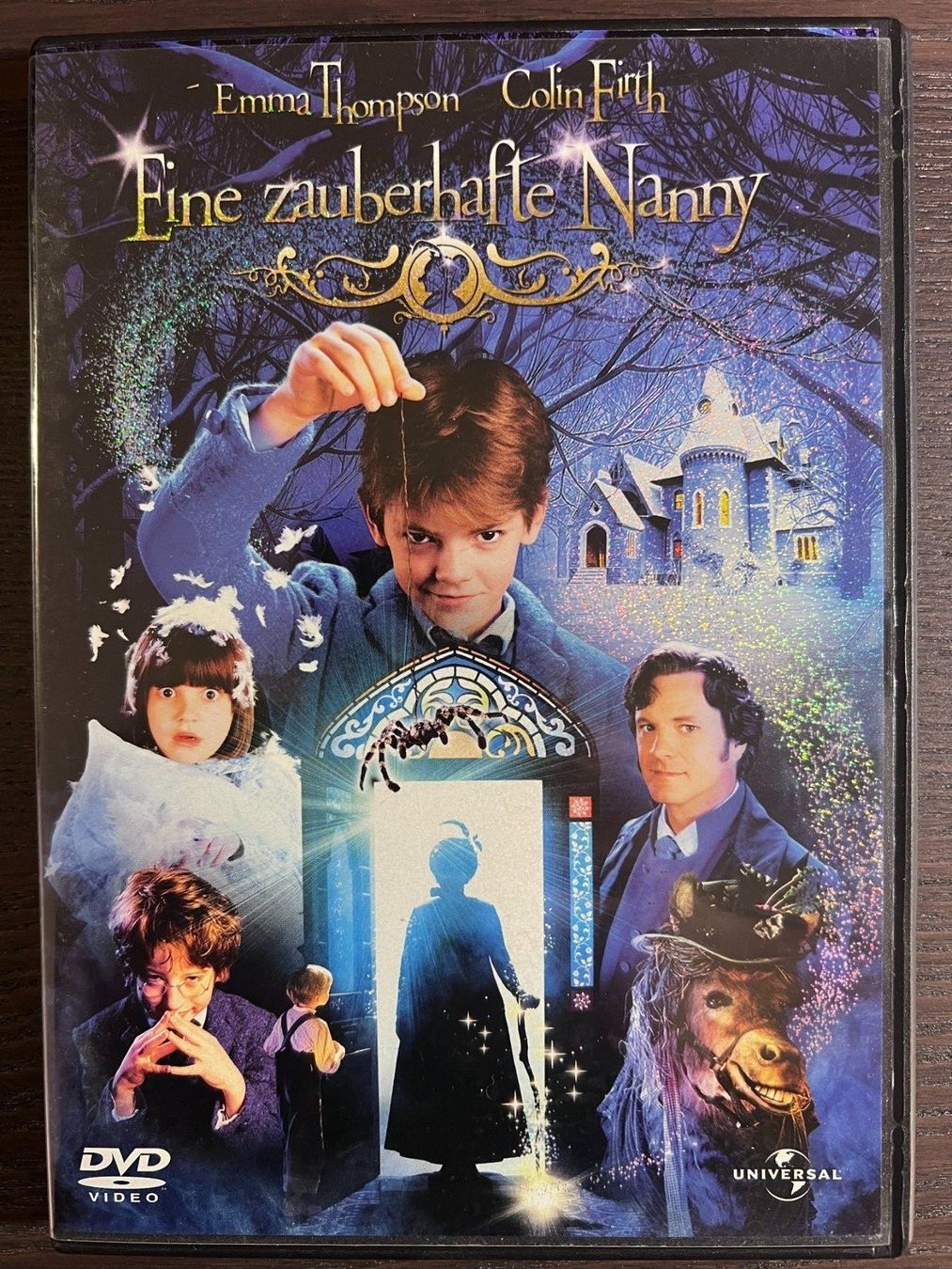 Tutti i DVDs: Eine zauberhafte Nanny – Usato da Zürich venduto da FilmFreunde