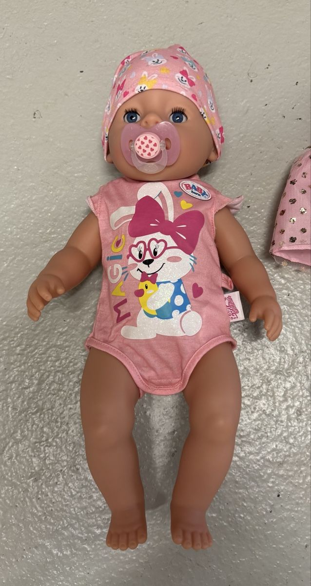 Carrozzine per bambole: Doll stroller + doll and accessories – Usato da Kloten venduto da wer_26t5 4